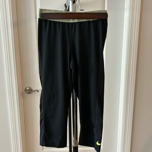 Nike pro workout pants